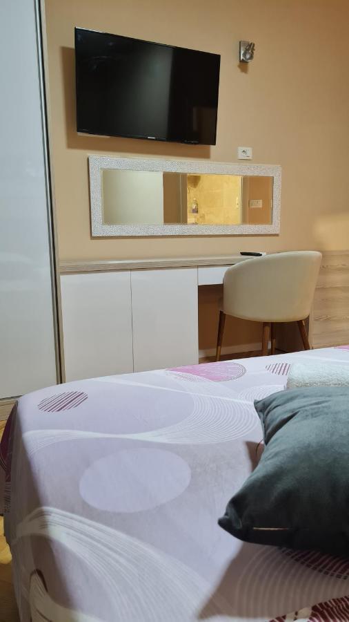 Apartments Prizmic Podstrana Eksteriør bilde